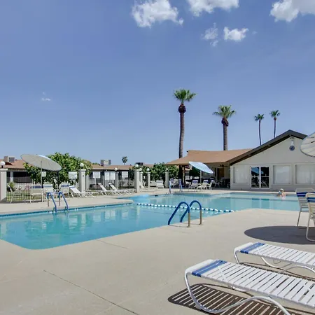 Scottsdale Condo Community Pool, 3 Mi To Old Town